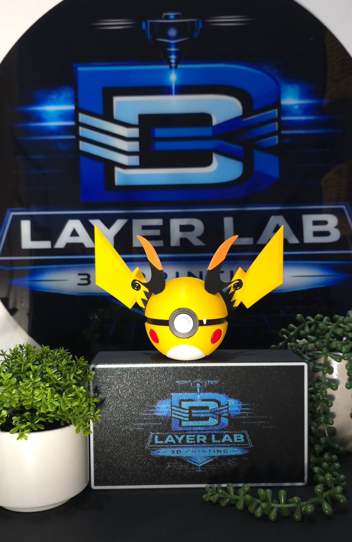 #0026 Mega Raichu X